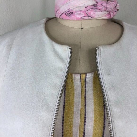 Shari's Place Cropped Leather Round Neck Jacket - Picture 4 of 13